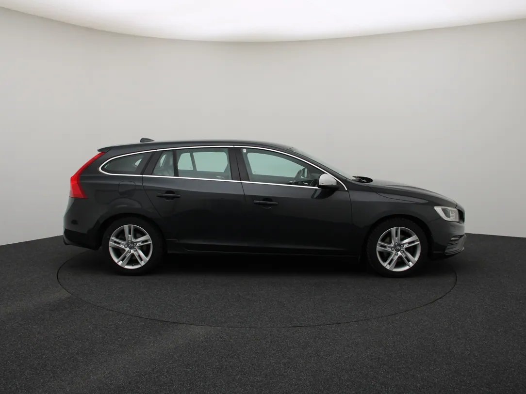 Volvo V60 — foto 10