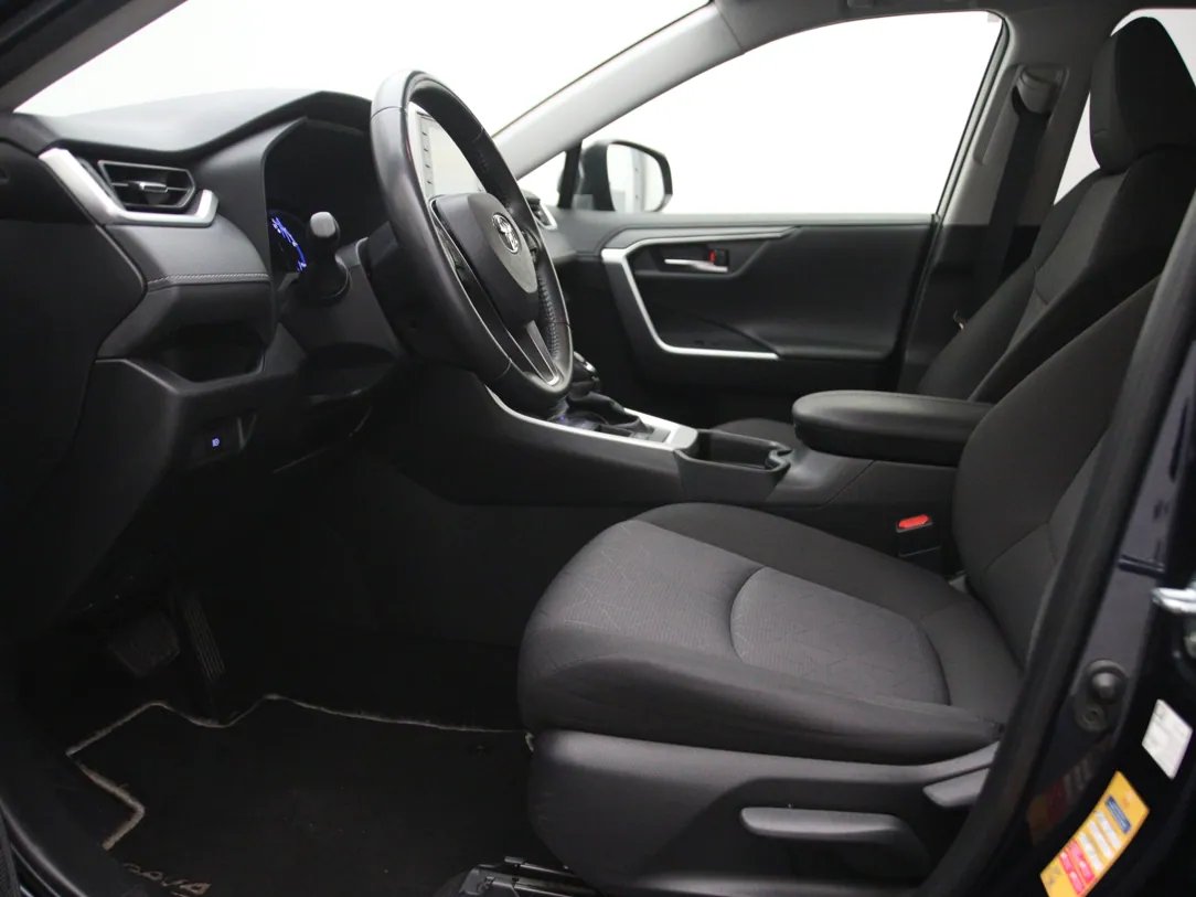 Toyota Rav 4 — foto 5