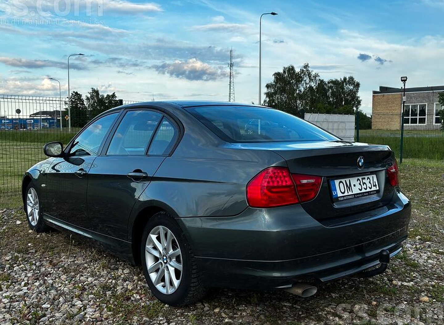 BMW 318 — foto 4
