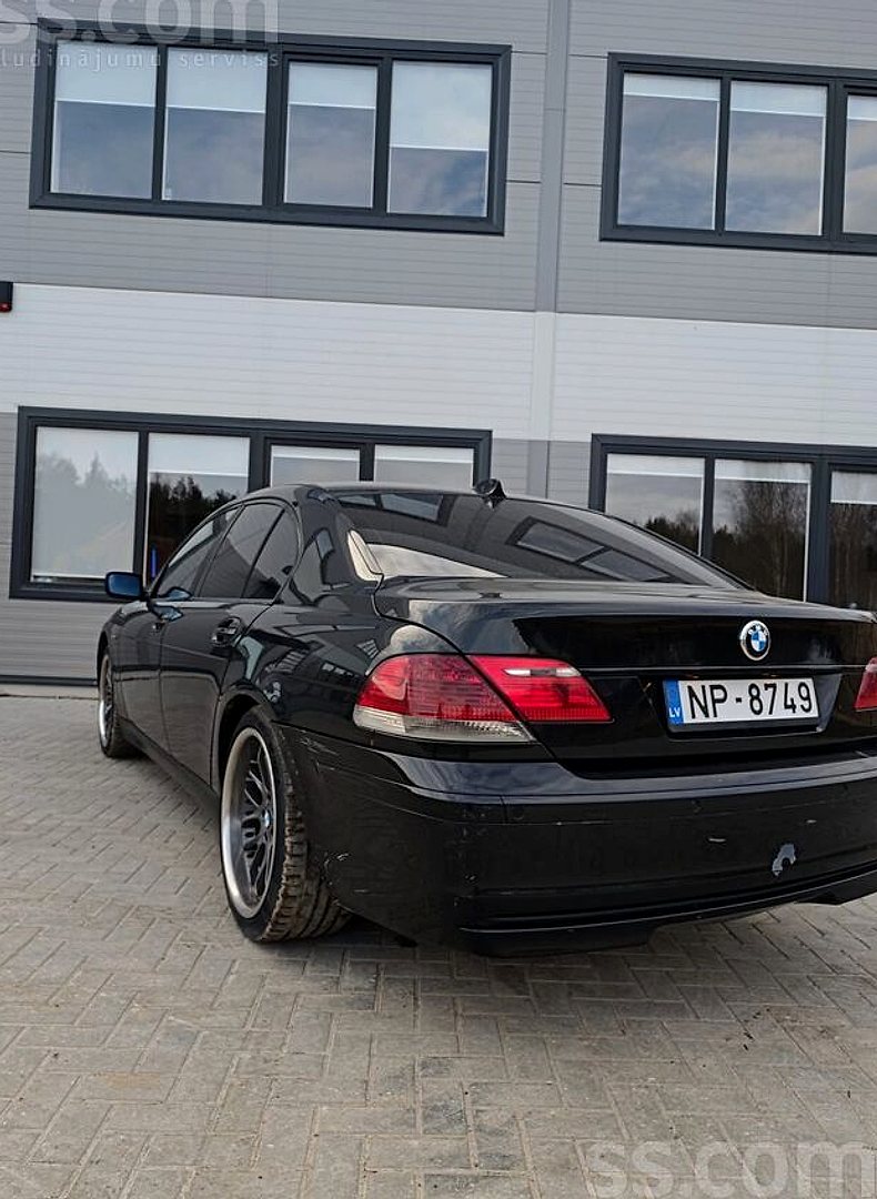 BMW 730 — foto 5