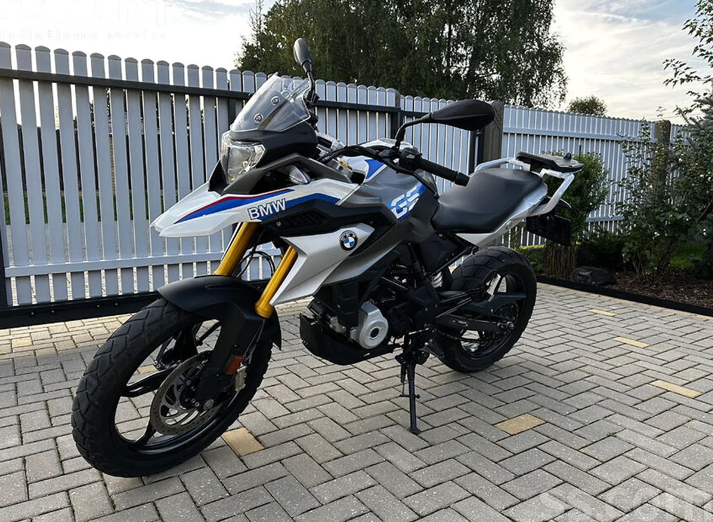 BMW G310 gs