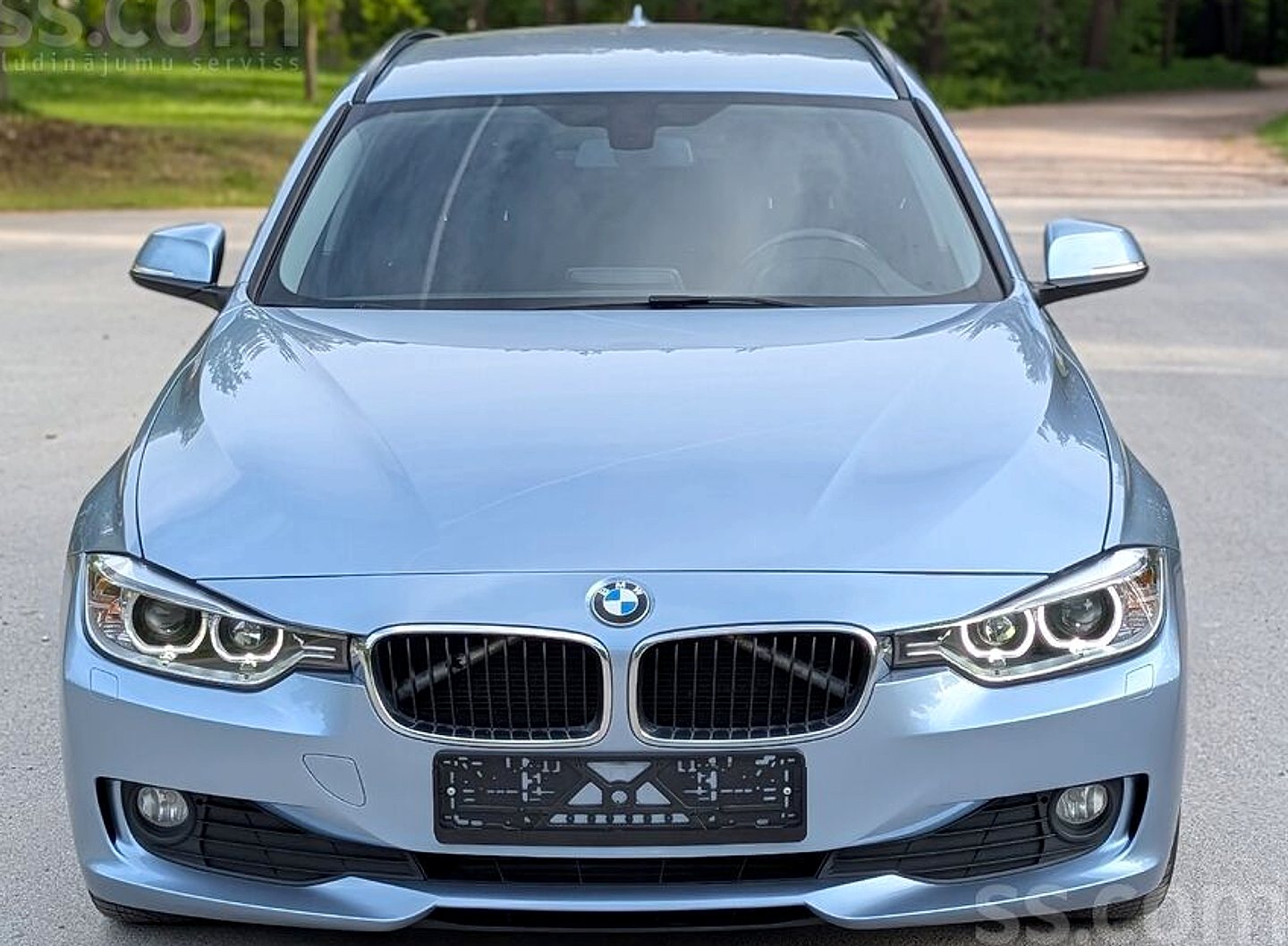 BMW 320 — foto 5