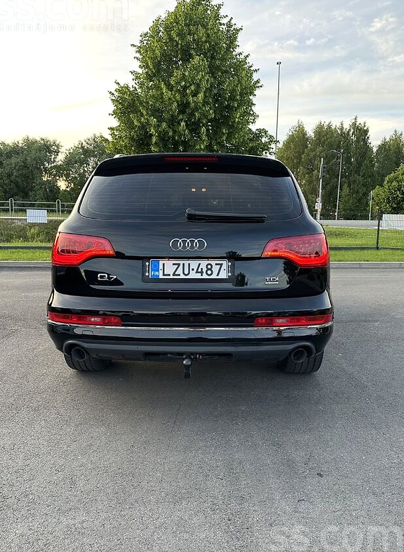 Audi Q7 — foto 6