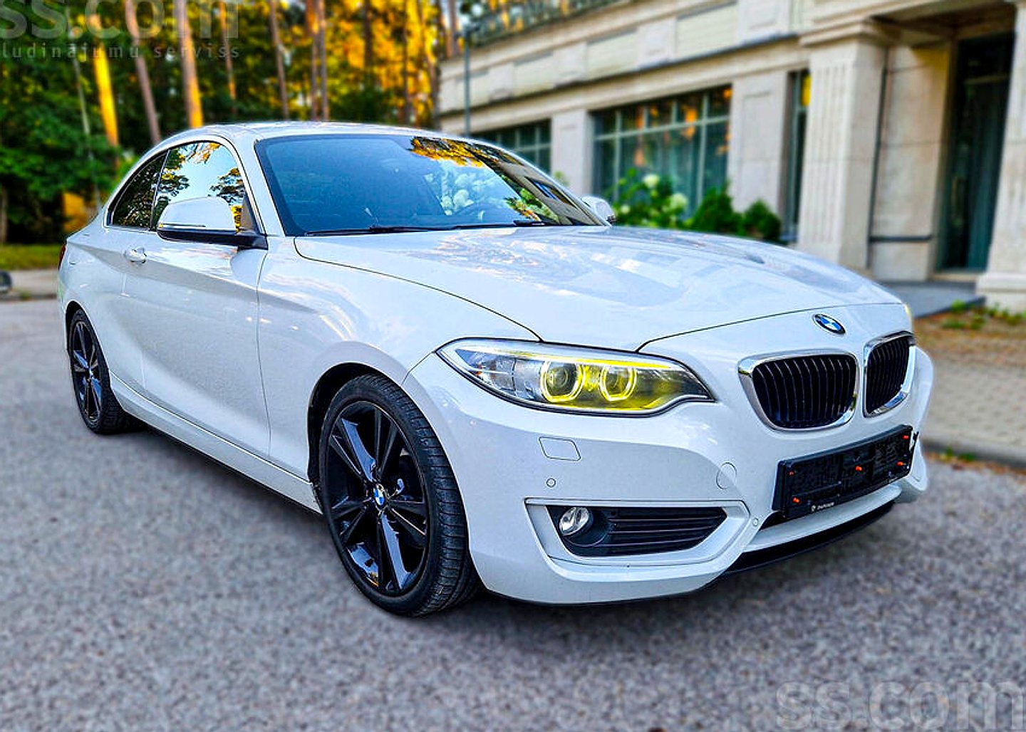 BMW 220 — foto 5