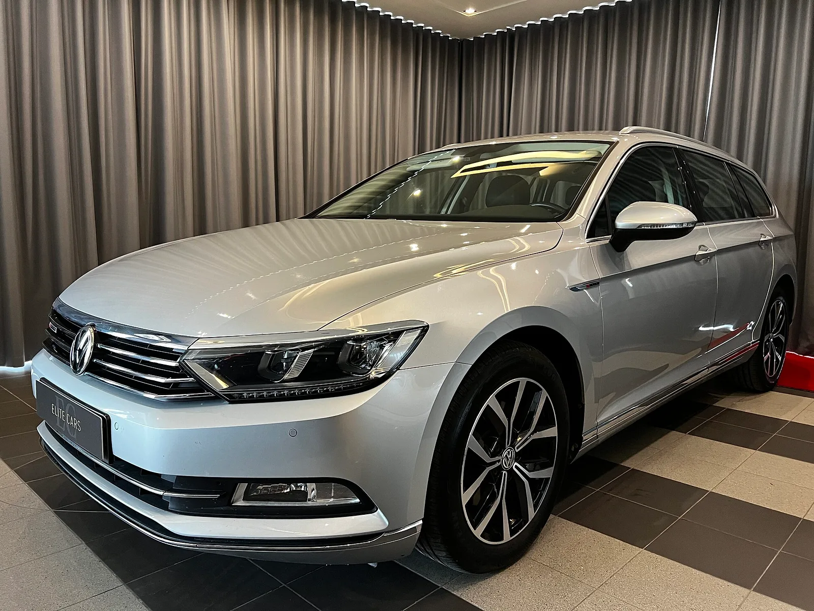Volkswagen Passat, 2018. gads