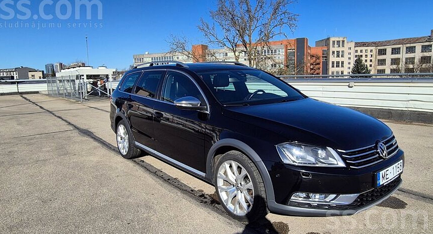 Volkswagen Passat Alltrack, 2012. gads