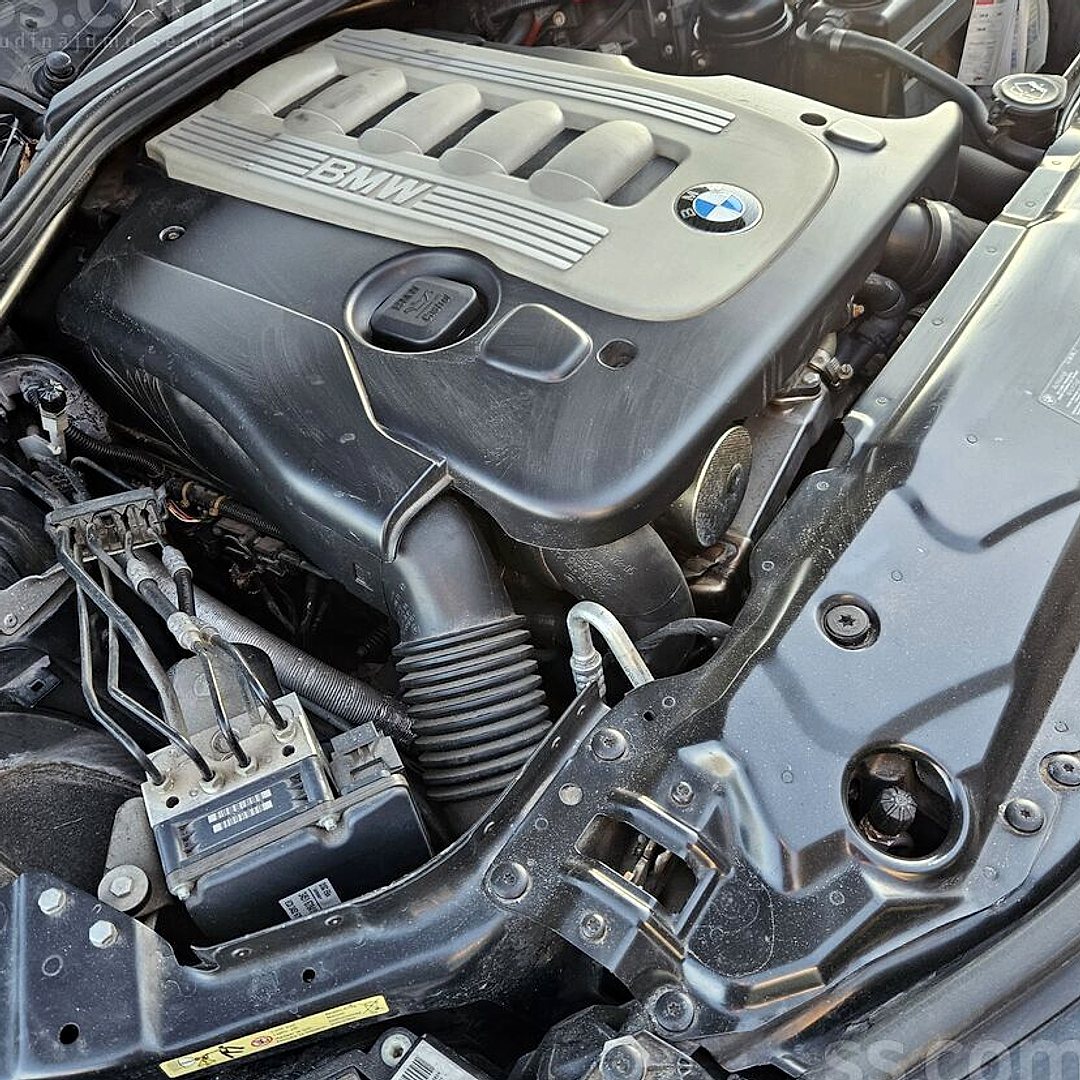 BMW 525 — foto 3