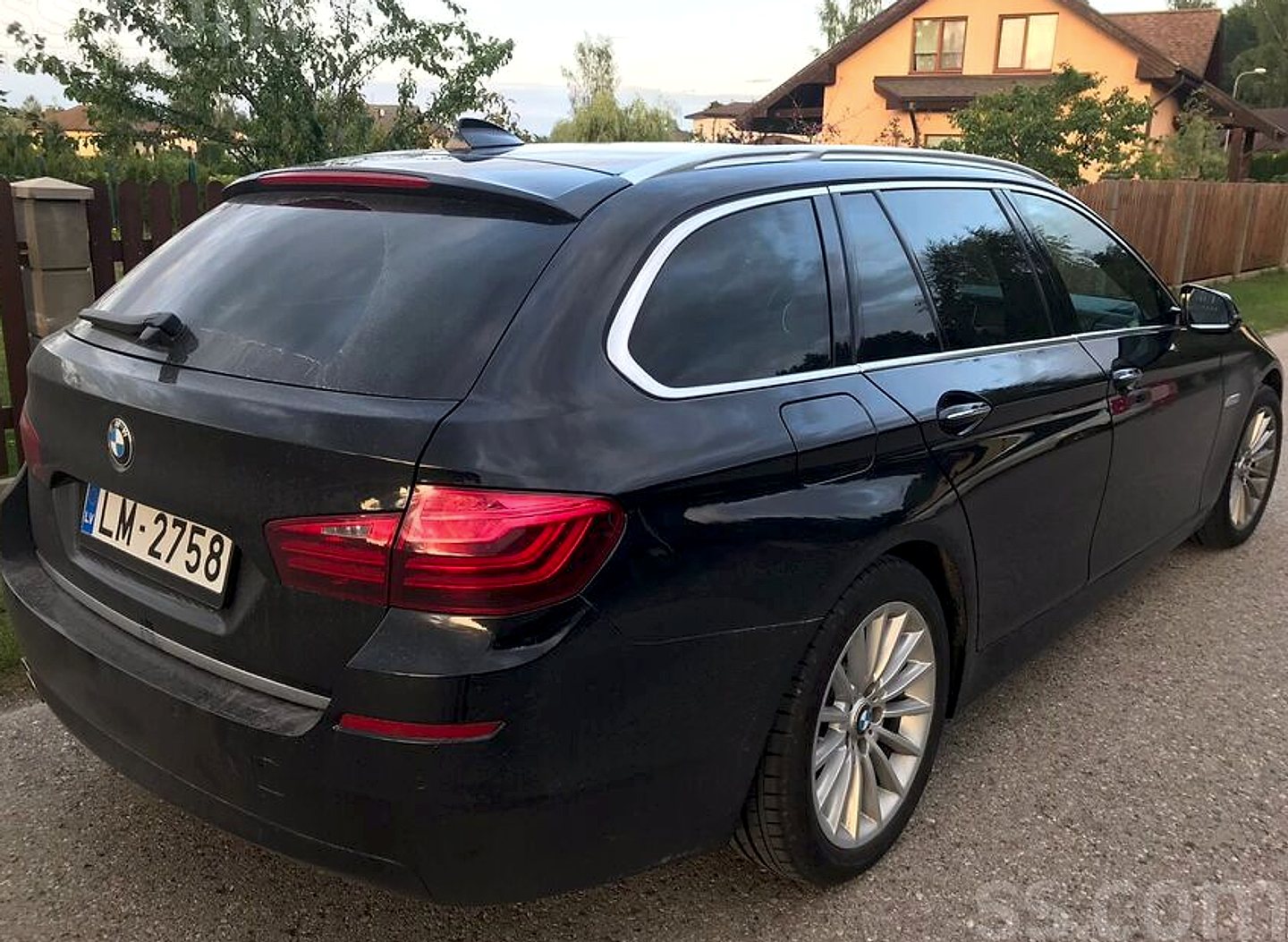 BMW 525 — foto 3