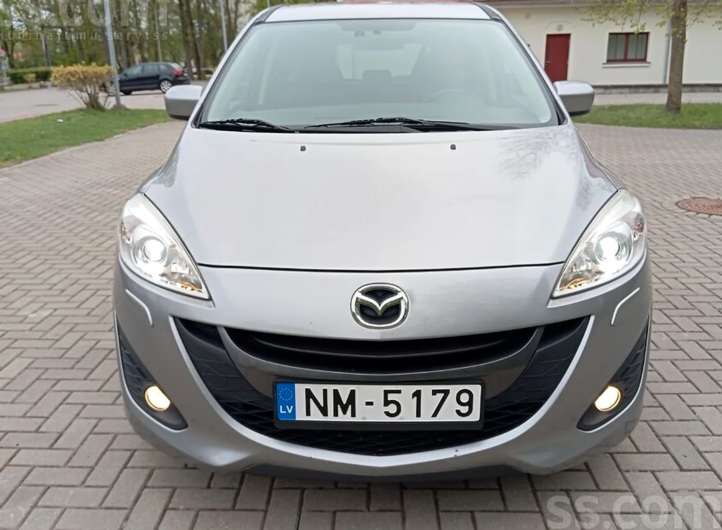 Mazda Mazda5, 2011. gads