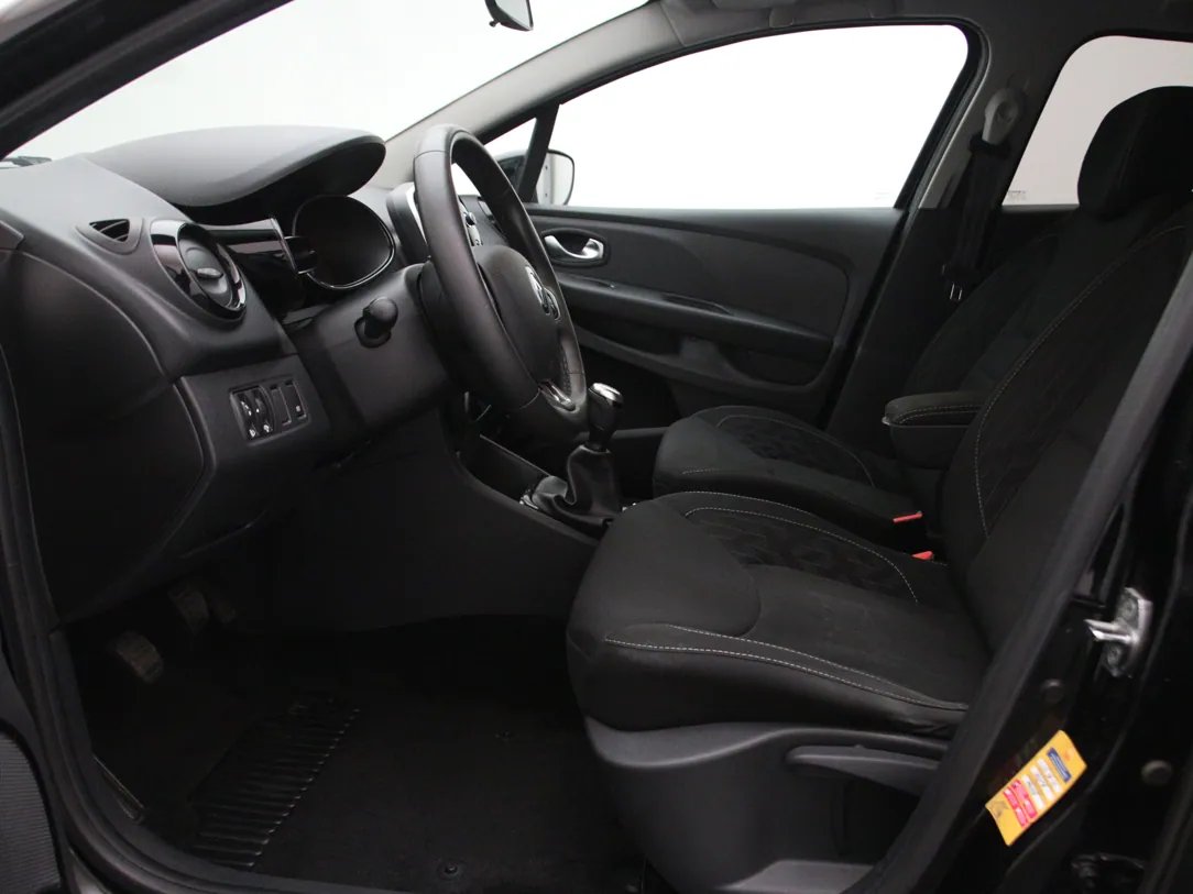 Renault Clio — foto 5