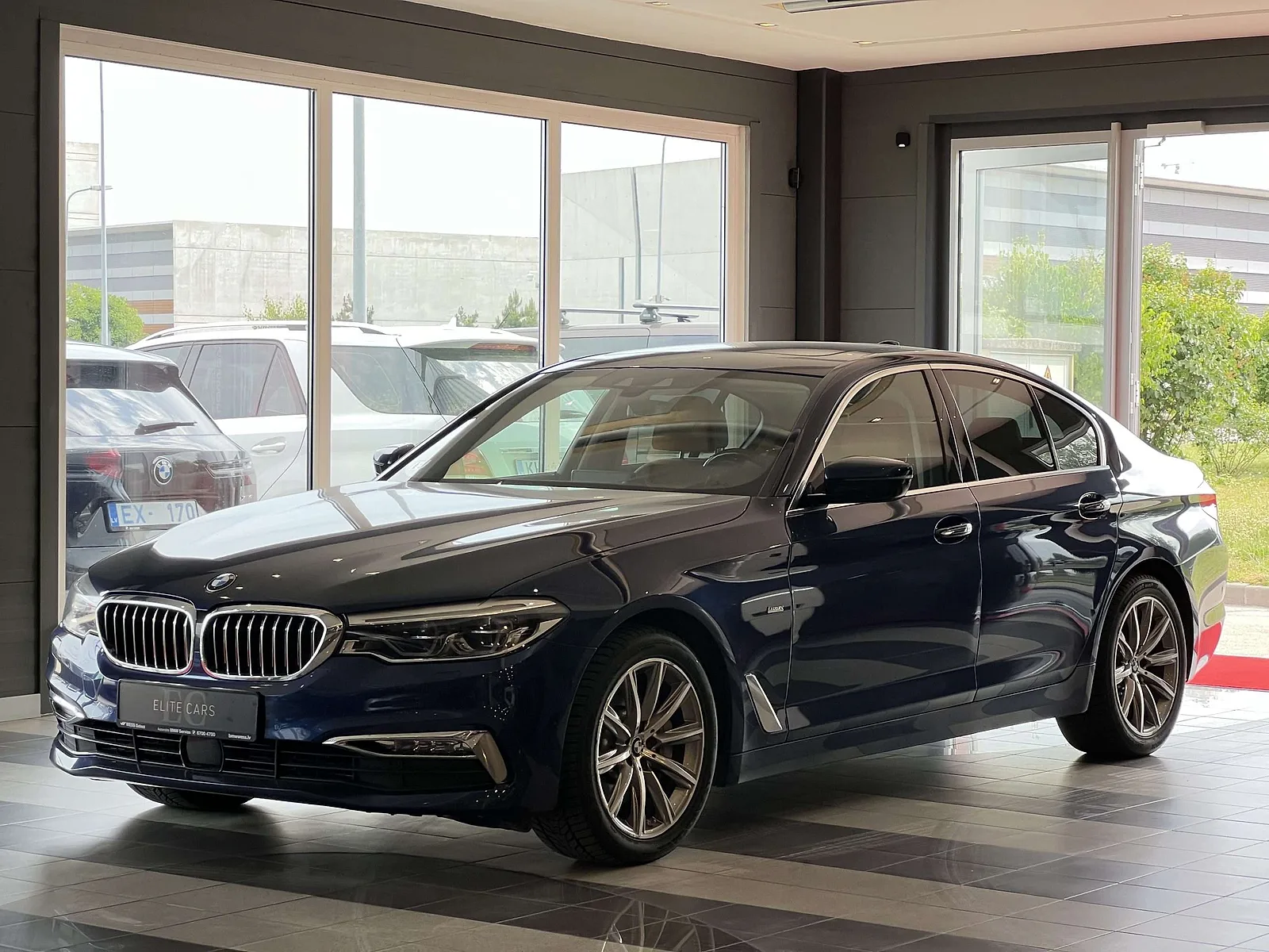 BMW 530d Luxury Line, 2017. gads