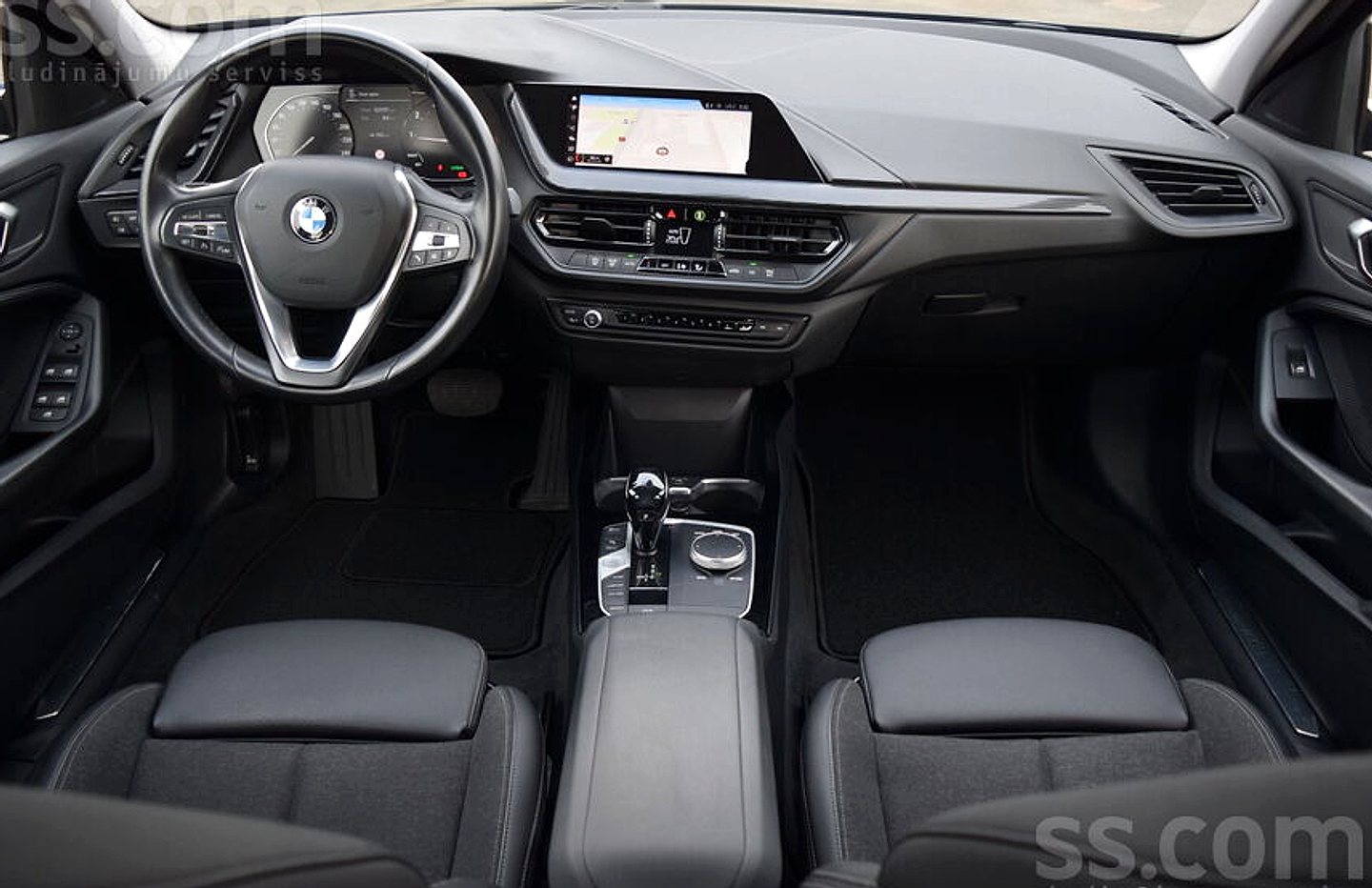BMW 118 — foto 4