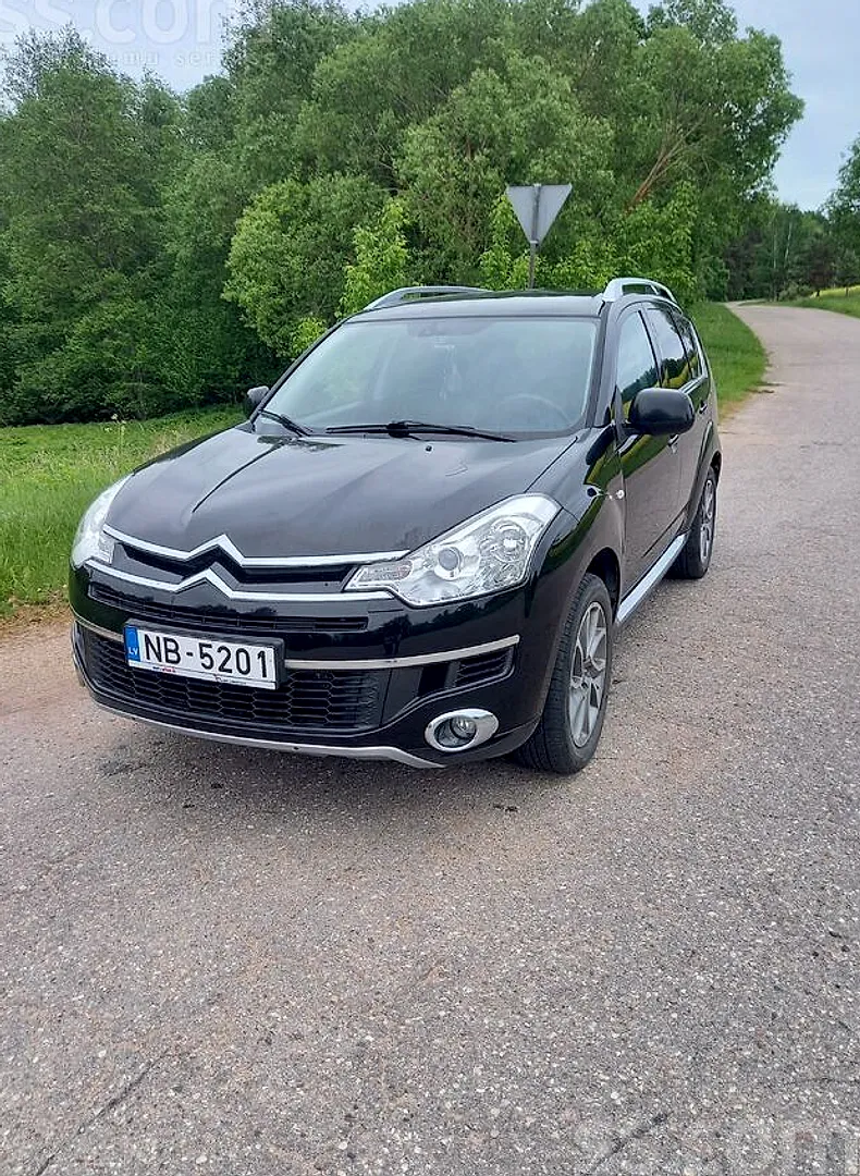 Citroën C-Crosser, 2010. gads