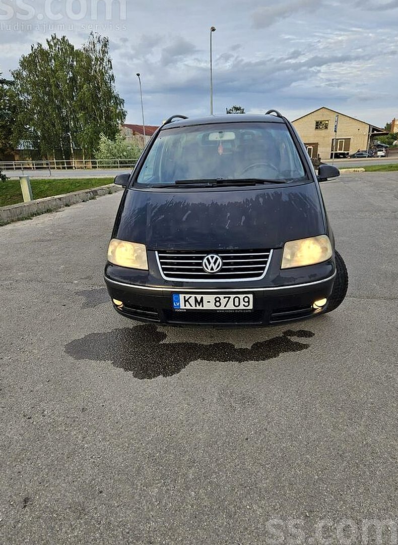 Volkswagen Sharan, 2004. gads