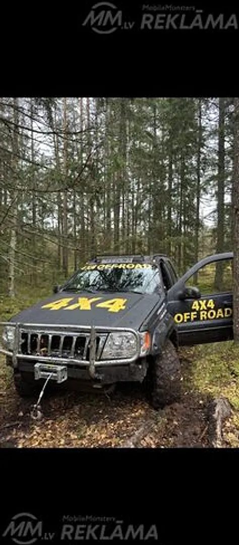 Jeep Cherokee, 2000. gads