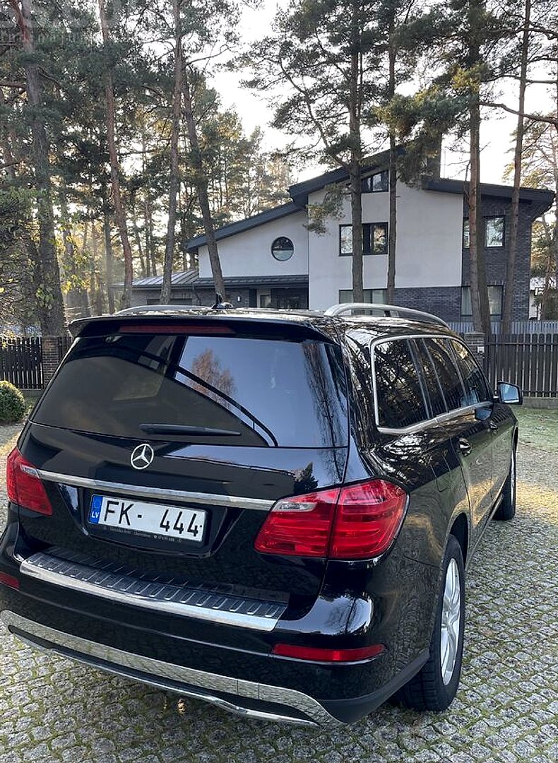 Mercedes-Benz GL350 — foto 6
