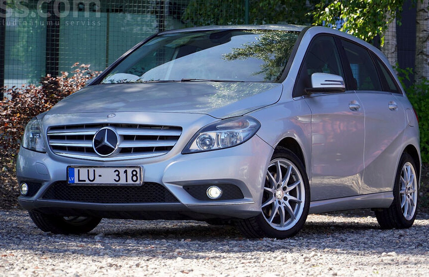 Mercedes-Benz B220 — foto 6