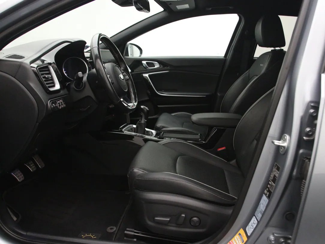 KIA Ceed — foto 5