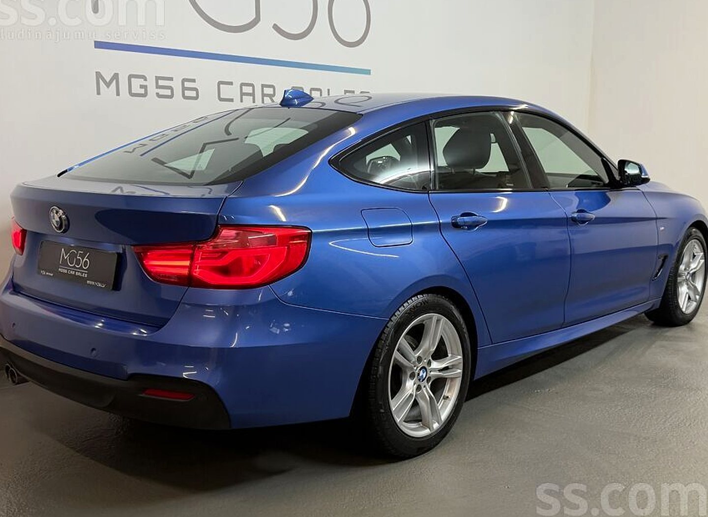 BMW 320 — foto 6