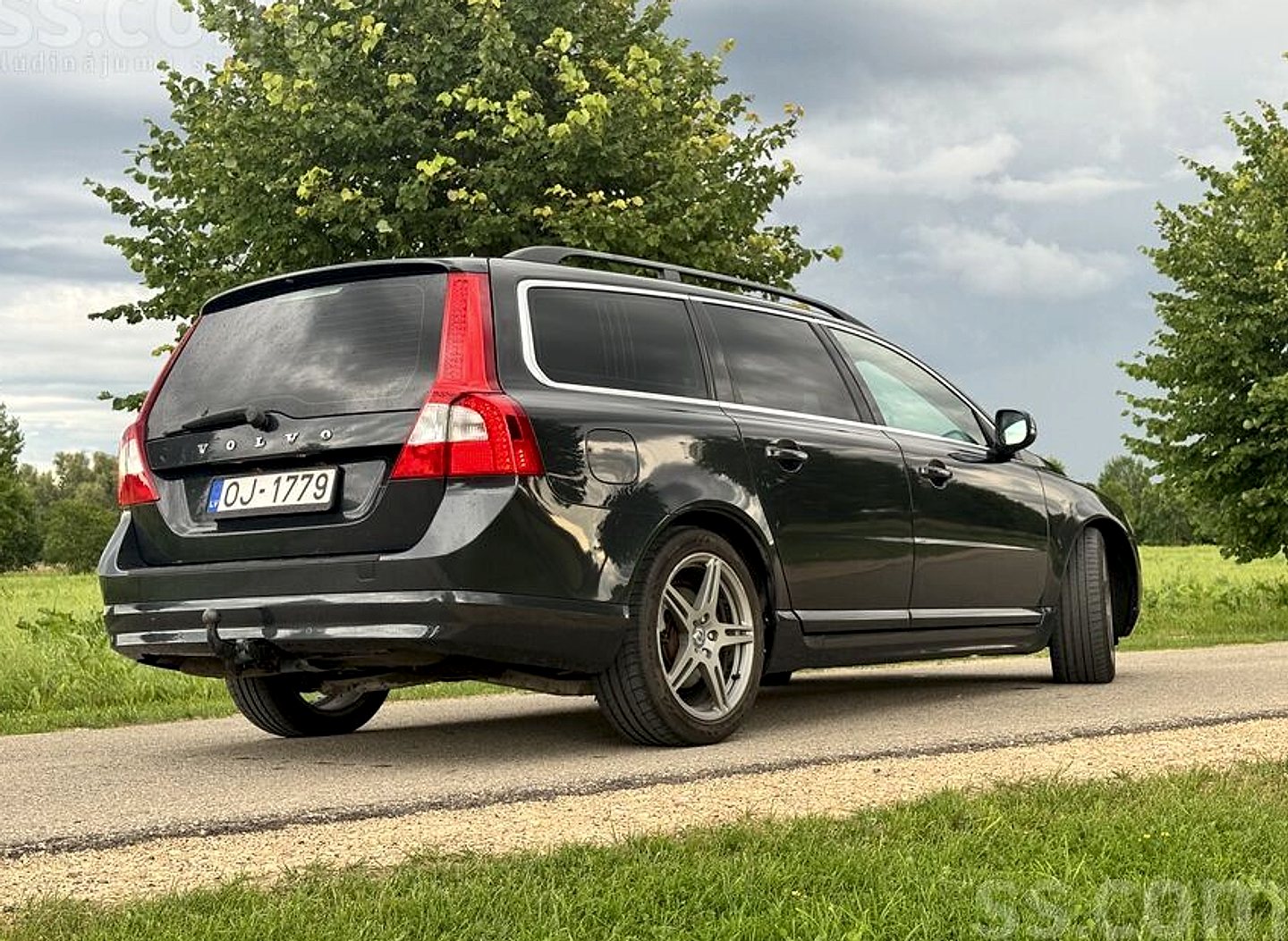 Volvo V70 — foto 5