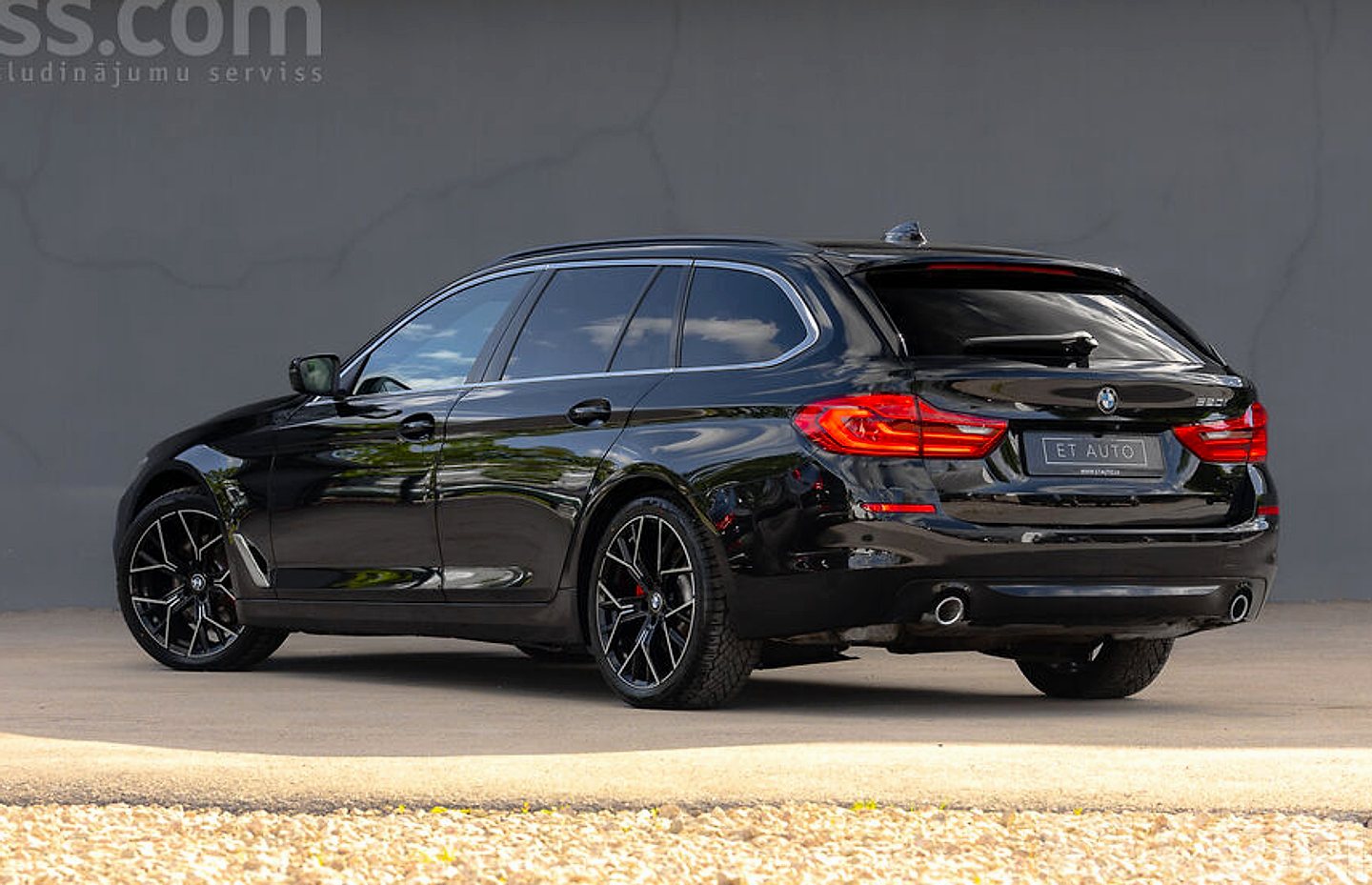 BMW 520 — foto 6