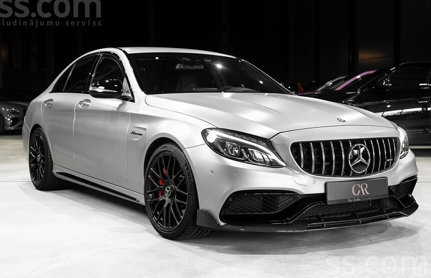 Mercedes-Benz C63 AMG — foto 3