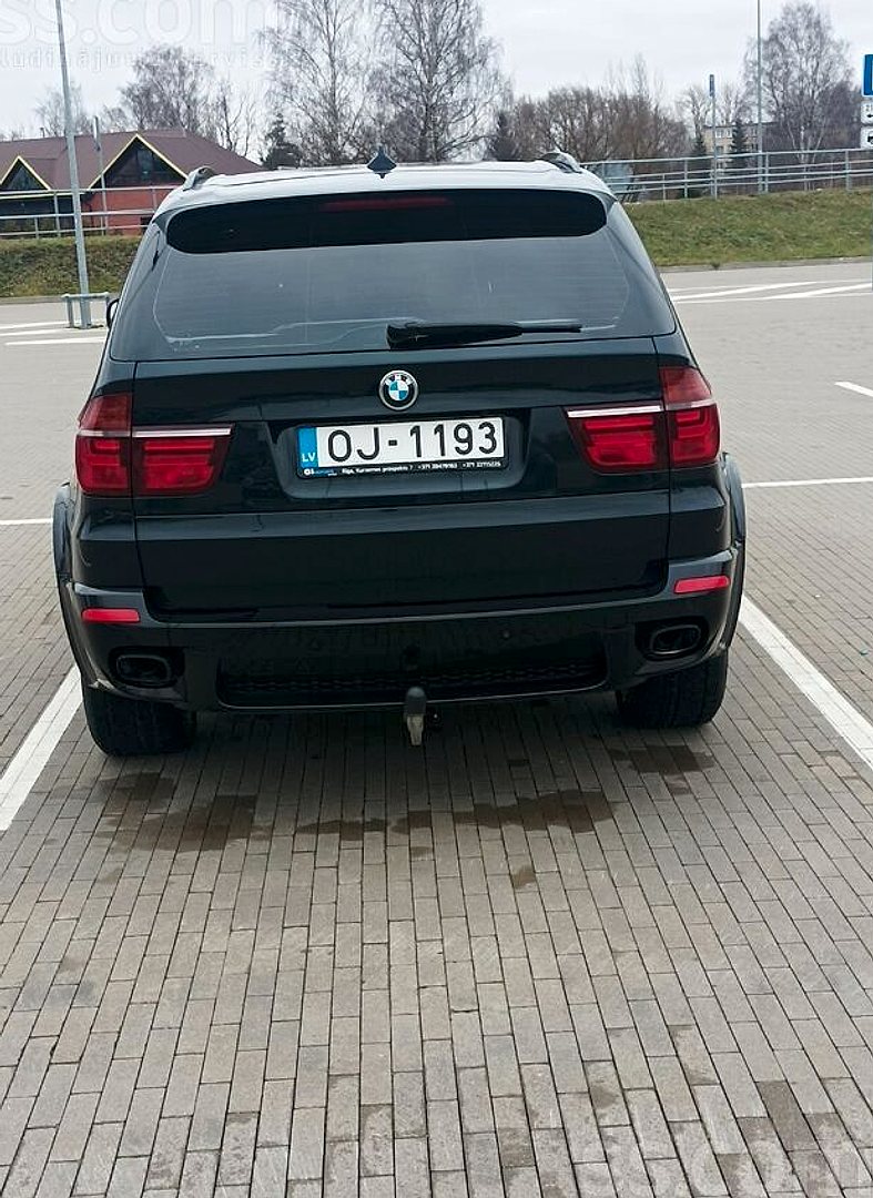 BMW X5 — foto 3