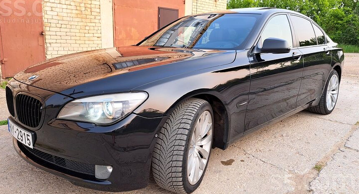BMW 730 — foto 2
