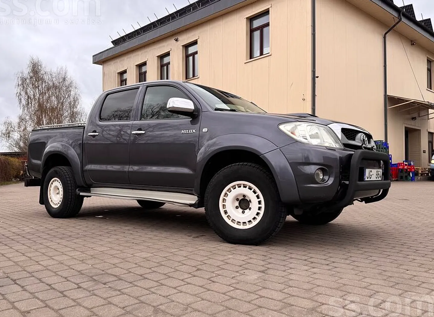 Toyota Hilux, 2011. gads