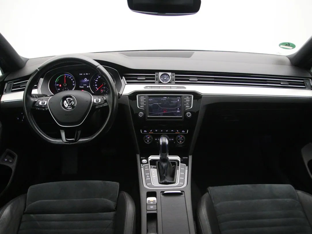 Volkswagen Passat B8 — foto 3
