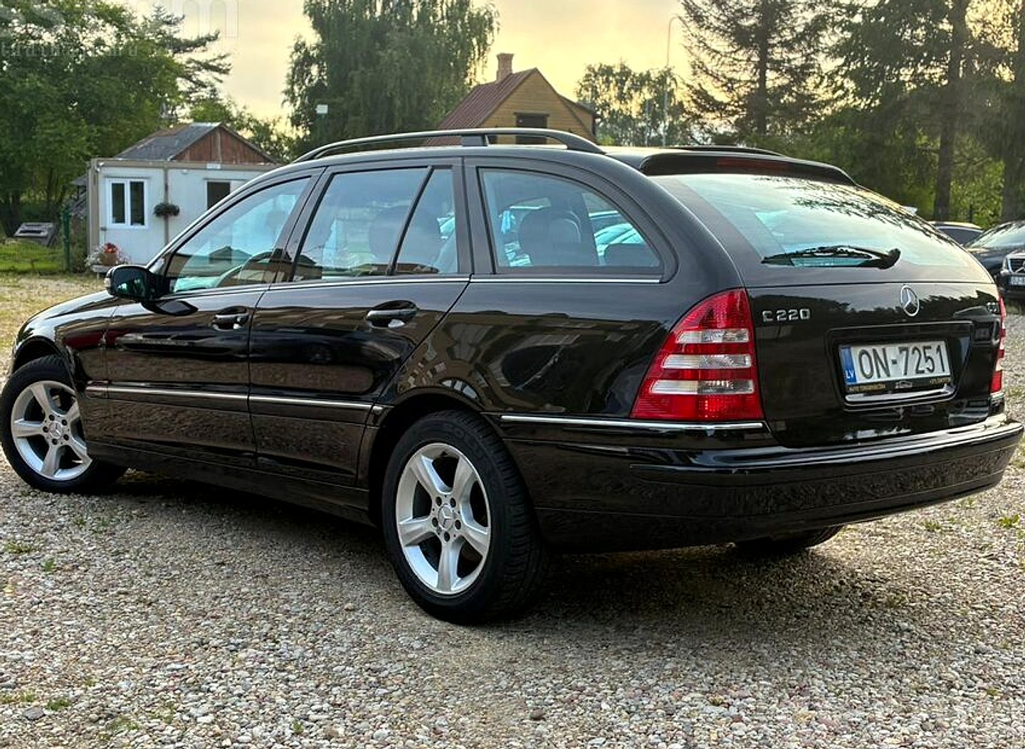 Mercedes-Benz C220 — foto 3