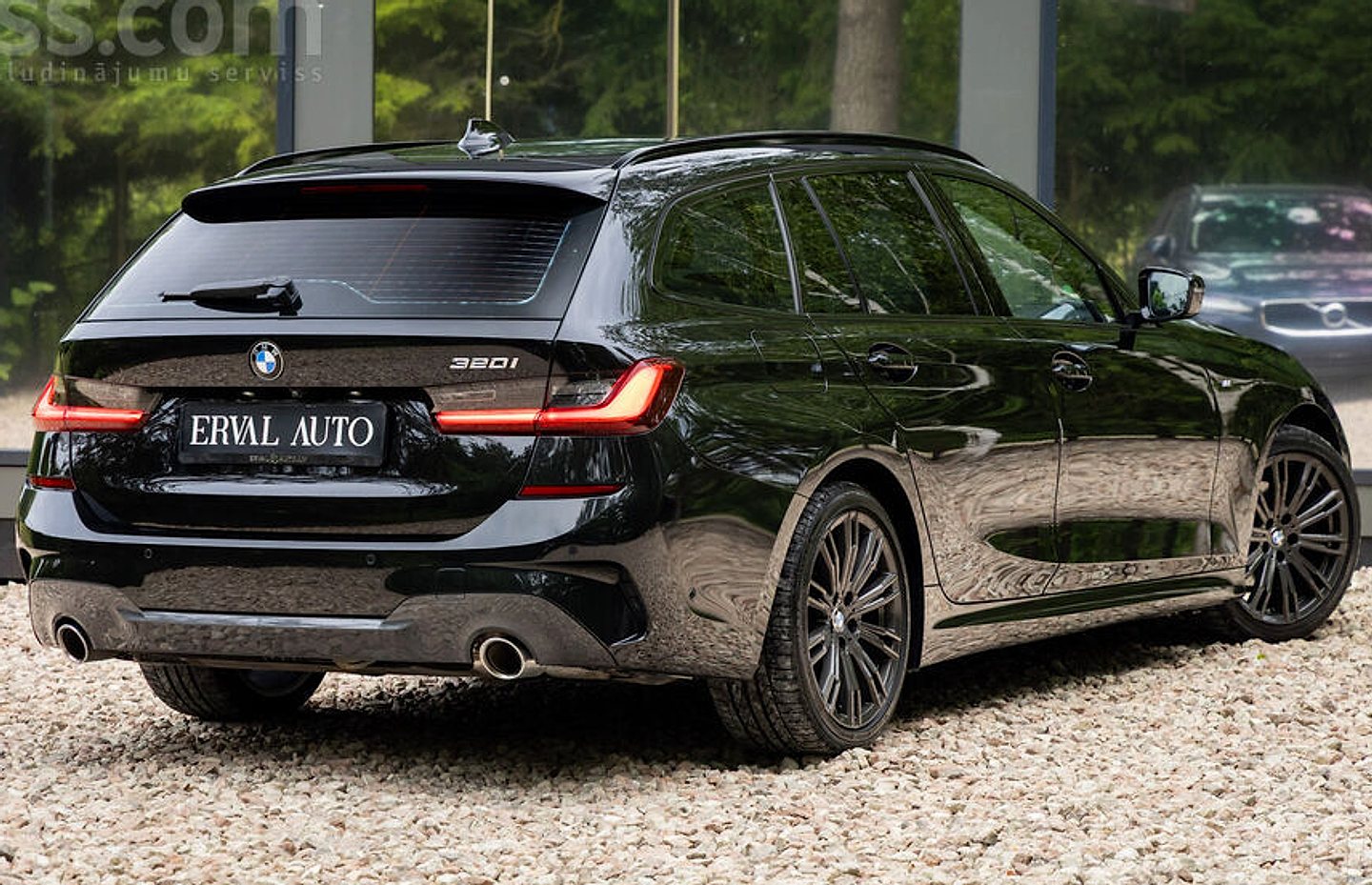 BMW 320 — foto 4