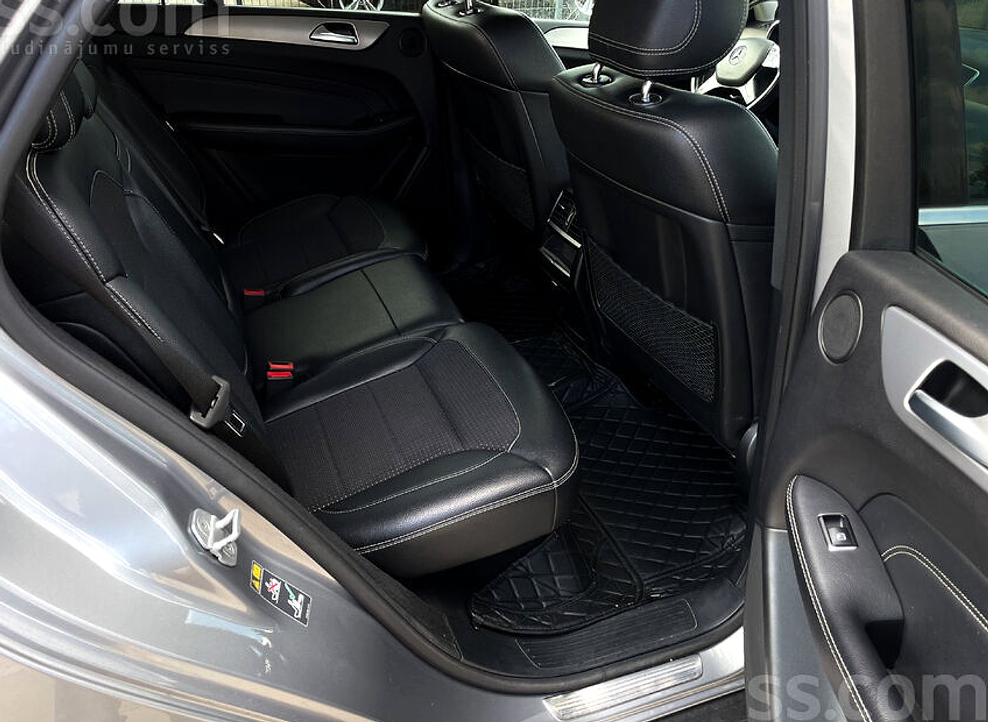 Mercedes-Benz ML250 — foto 4