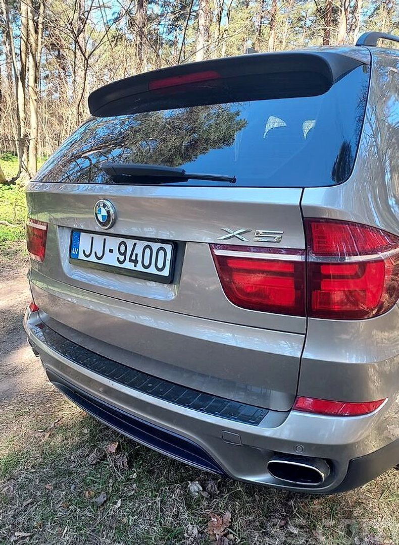BMW X5 — foto 6
