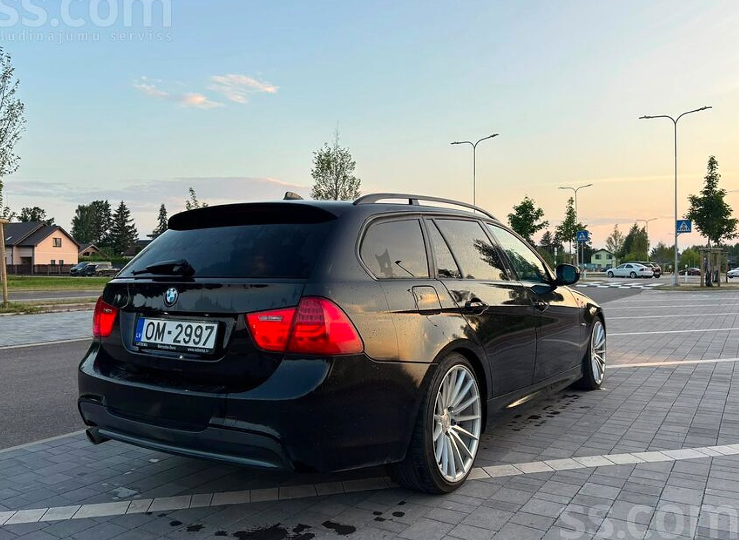BMW 320 — foto 4