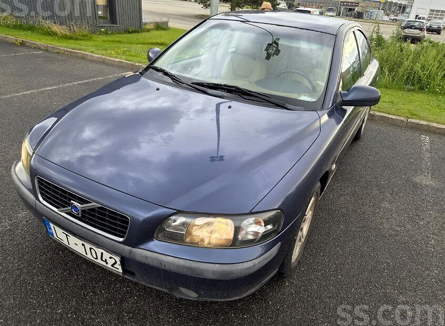 Volvo S60 — foto 4