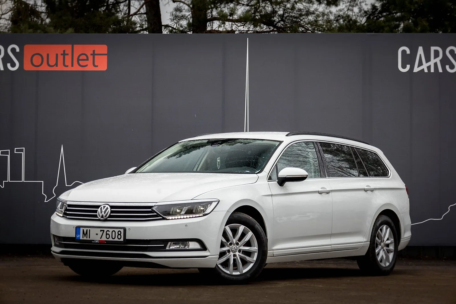 VW Passat