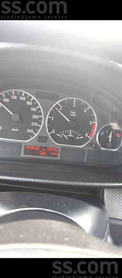 BMW 330 — foto 5