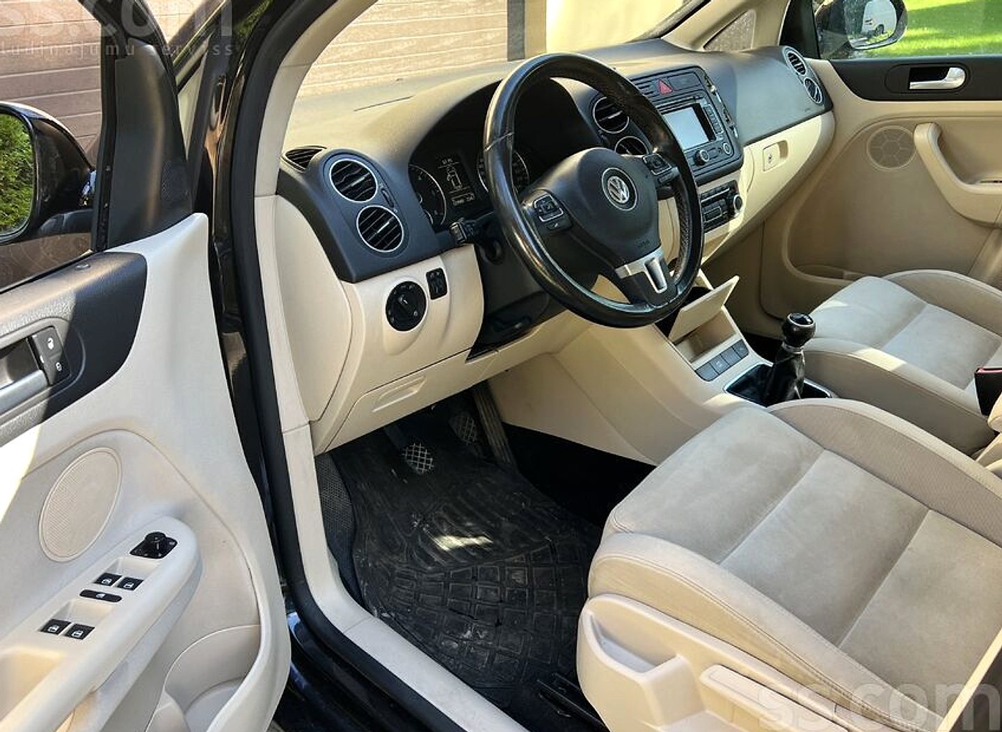 Volkswagen Golf Plus, 2010. gads