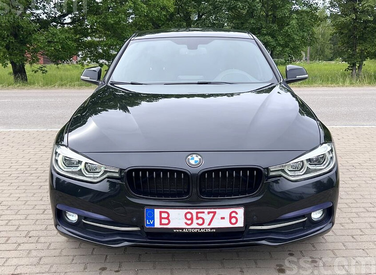 BMW 318 — foto 2