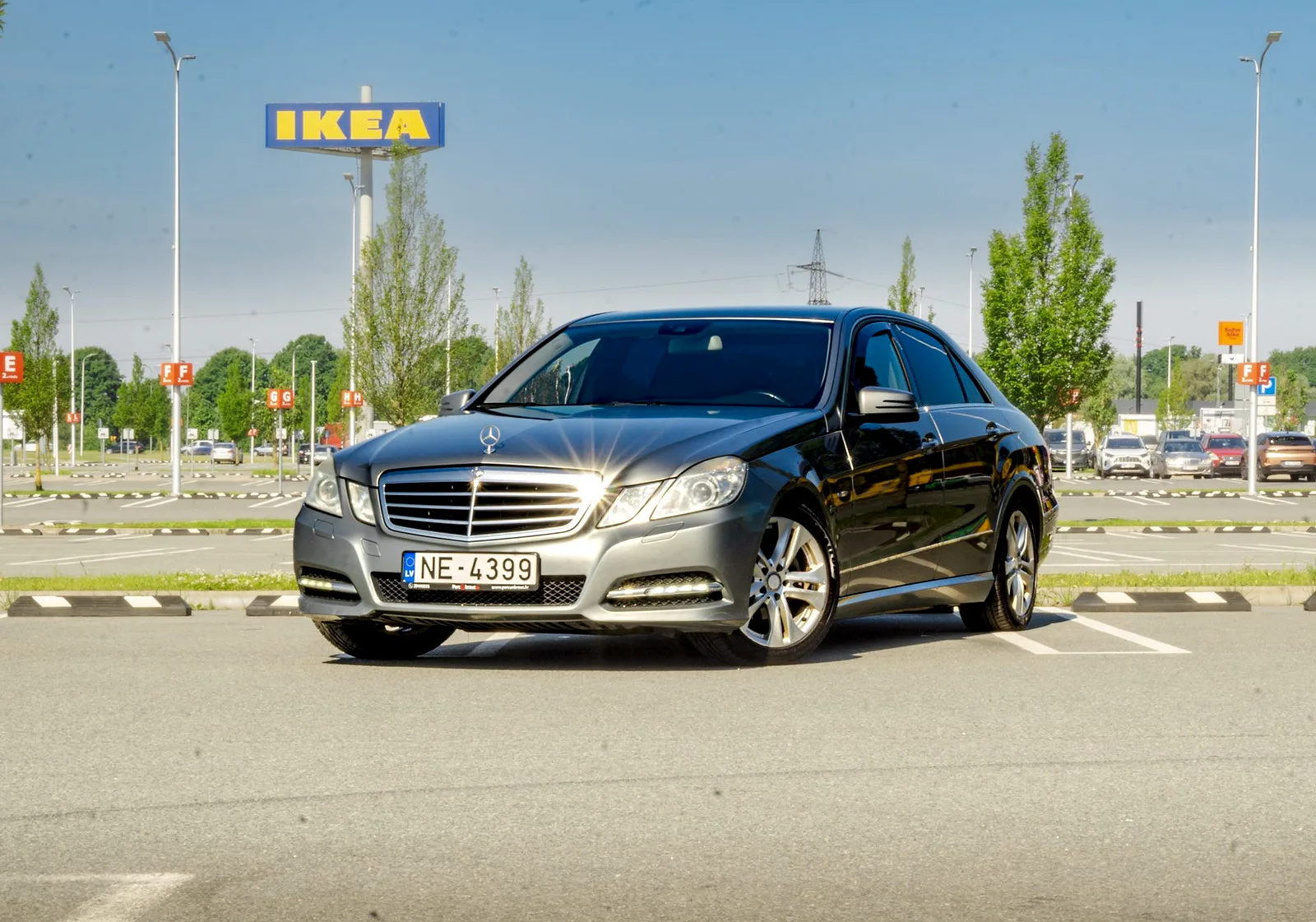 Mercedes-Benz BENZ E220 AVANTGARDE, 2011. gads