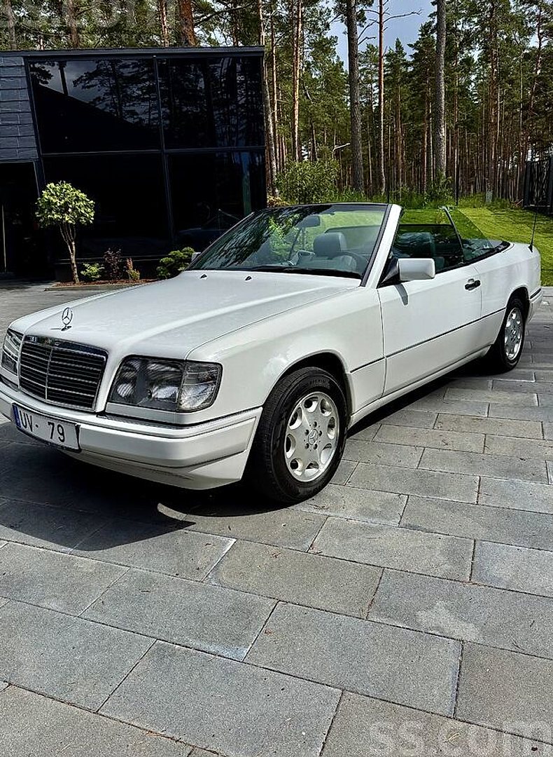Mercedes-Benz E220 — foto 3