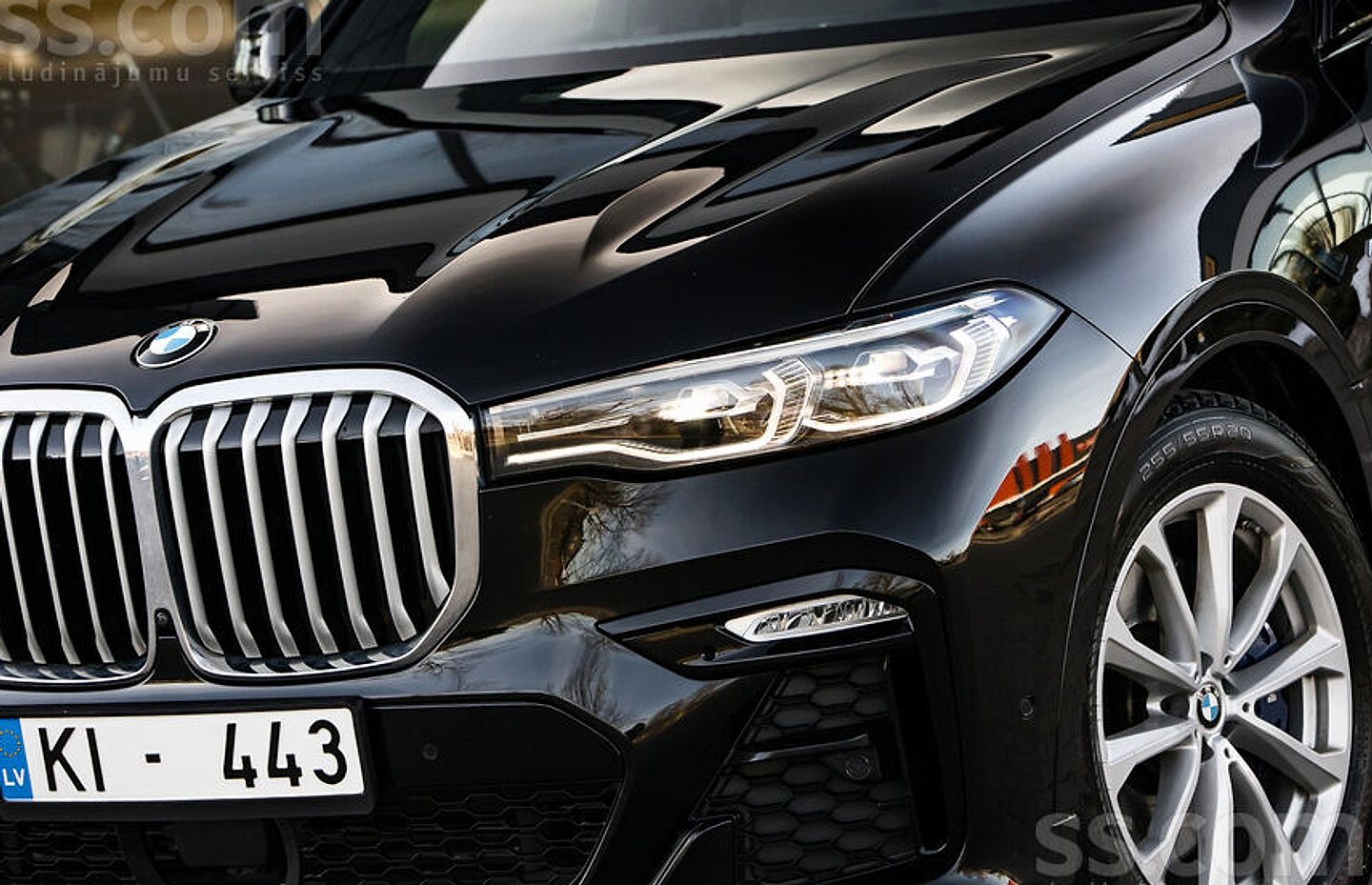 BMW X7 — foto 3