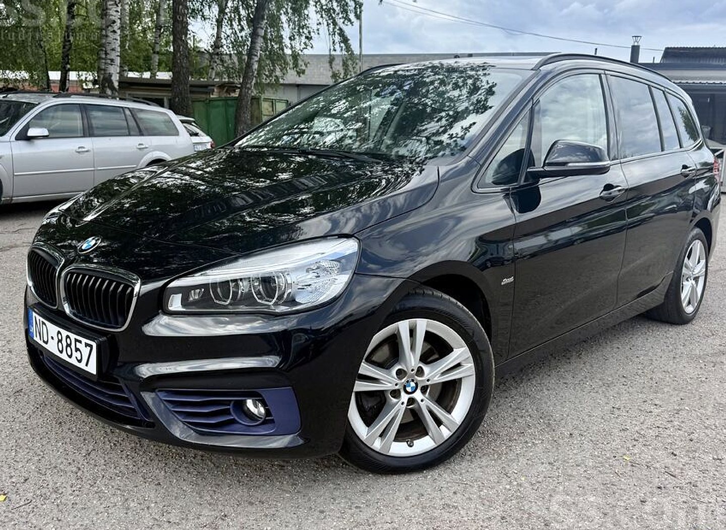 BMW 218 — foto 3