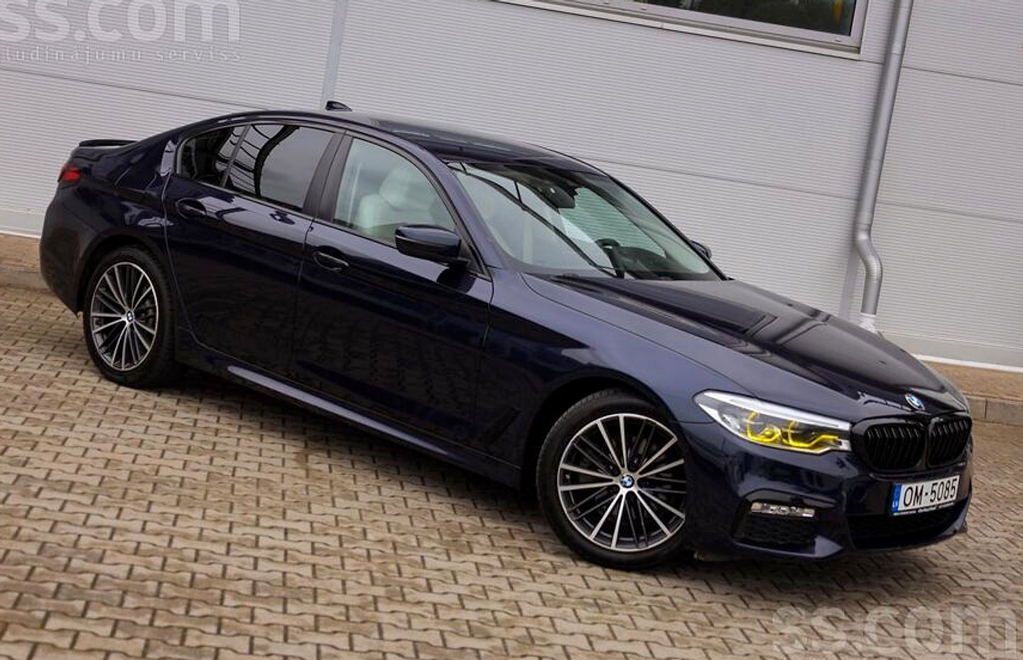BMW 520 — foto 4