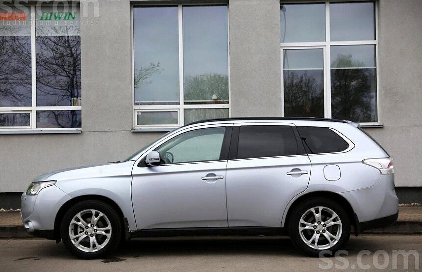 Mitsubishi Outlander — foto 2