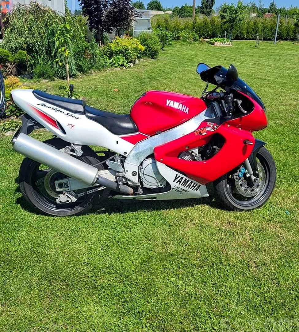 Yamaha Yzf1000R thund