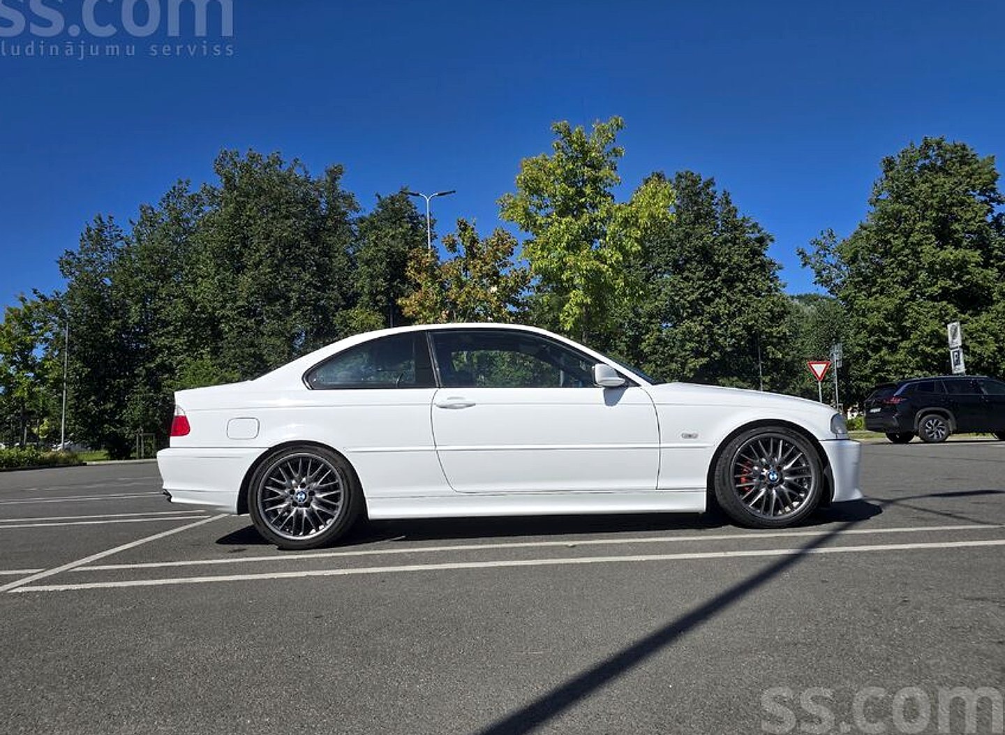 BMW 320 — foto 5