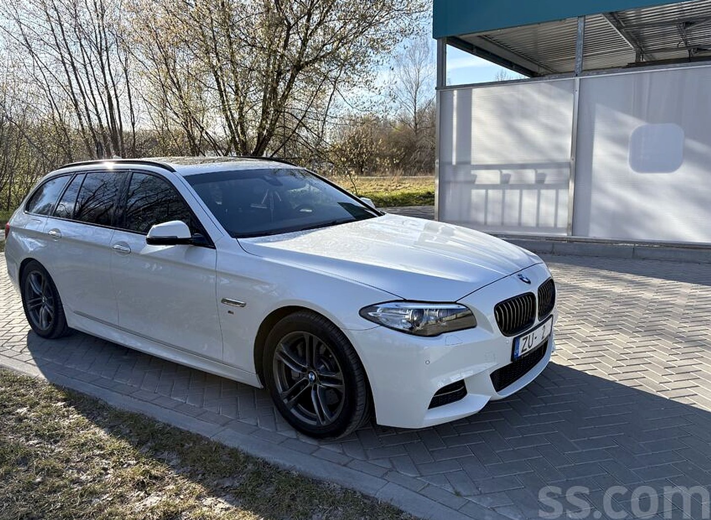 BMW 525 — foto 3