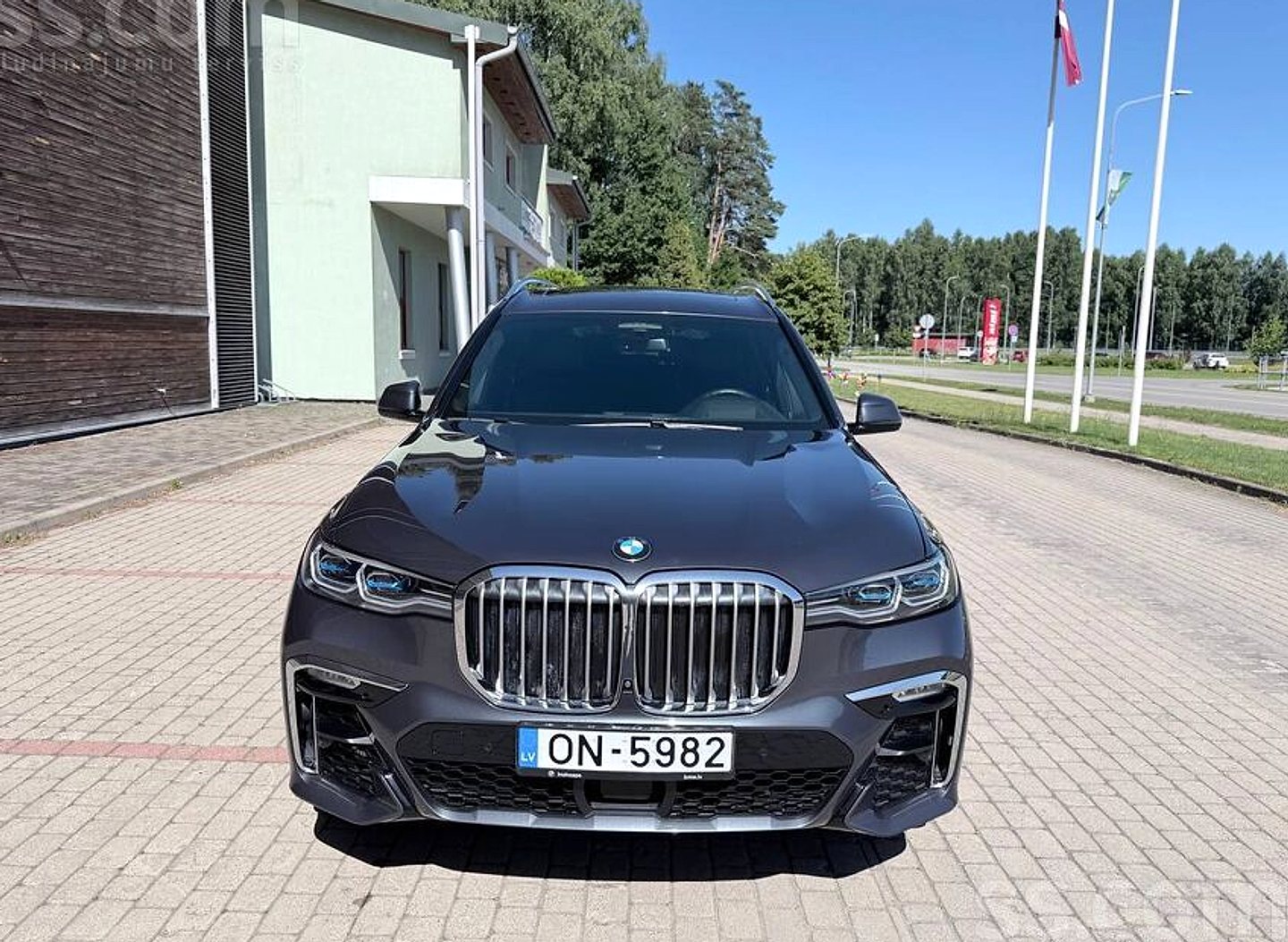 BMW X7 — foto 2